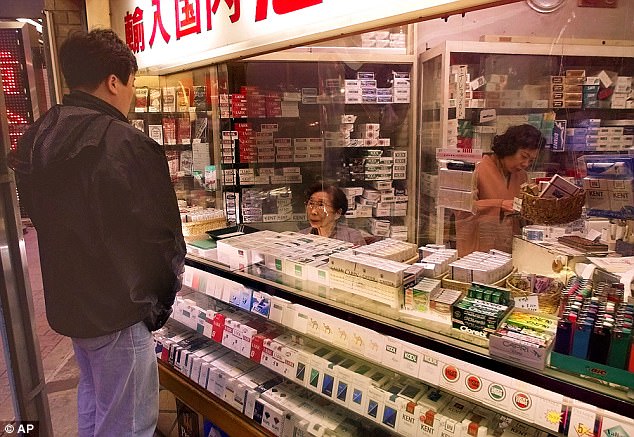 cigarette breaks Japan